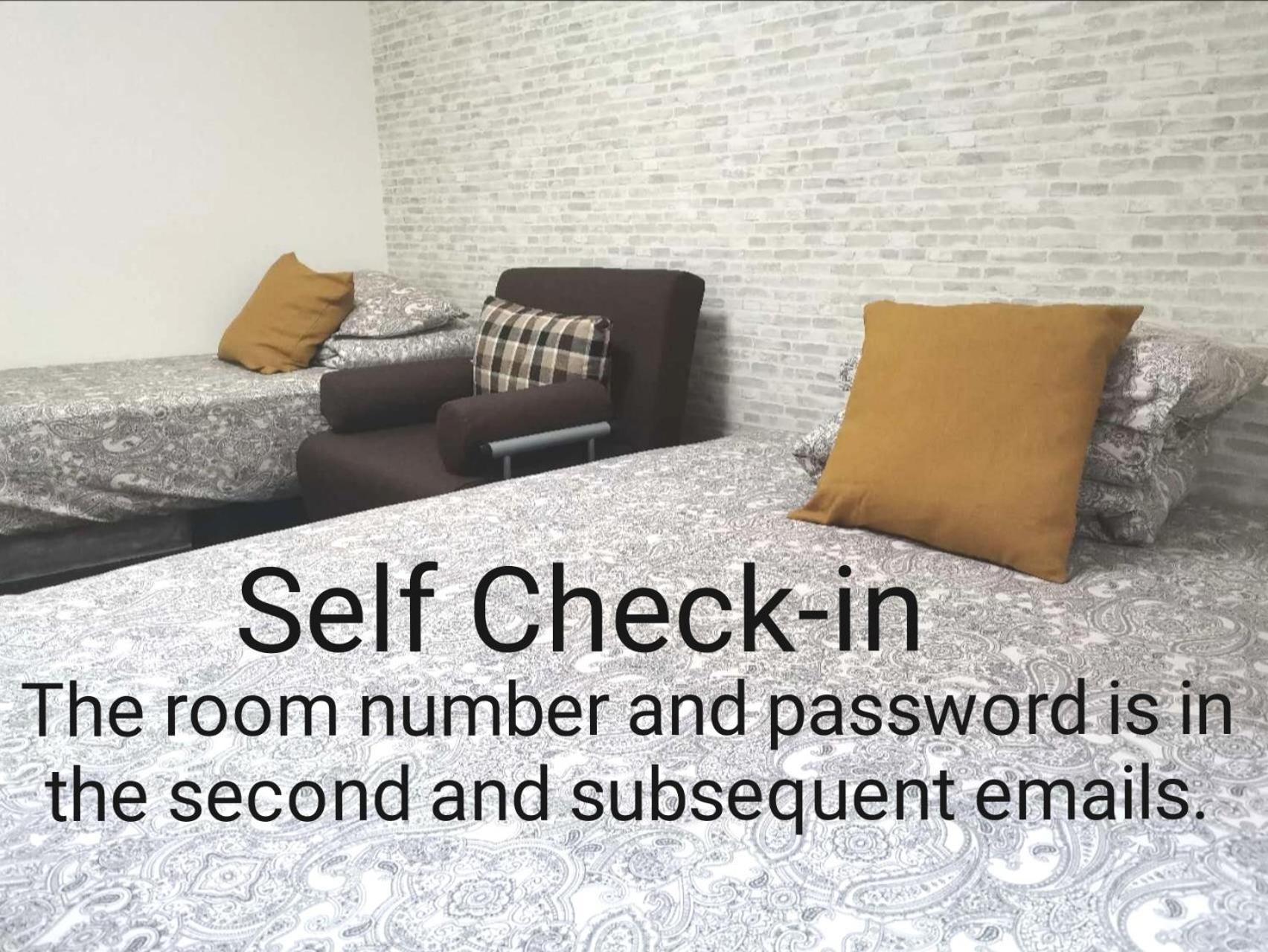 Xl House-Self Check In- Will Send Room Number And Password Токио Екстериор снимка